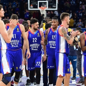 Anadolu Efes vs Bursaspor Türkische Basketballliga